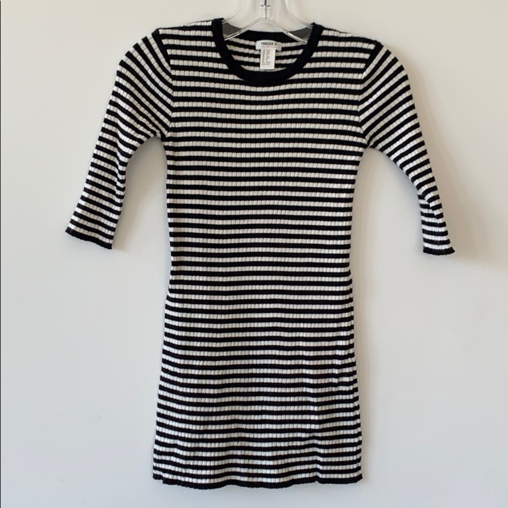 Forever 21 Girls Black/White Striped Dress #C0040